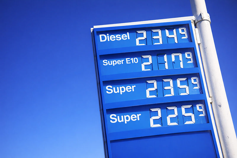 Energiepreise 2026: Was die neuen Regelungen für Haushalte, Kaminöfen und den Holzhandel bedeuten